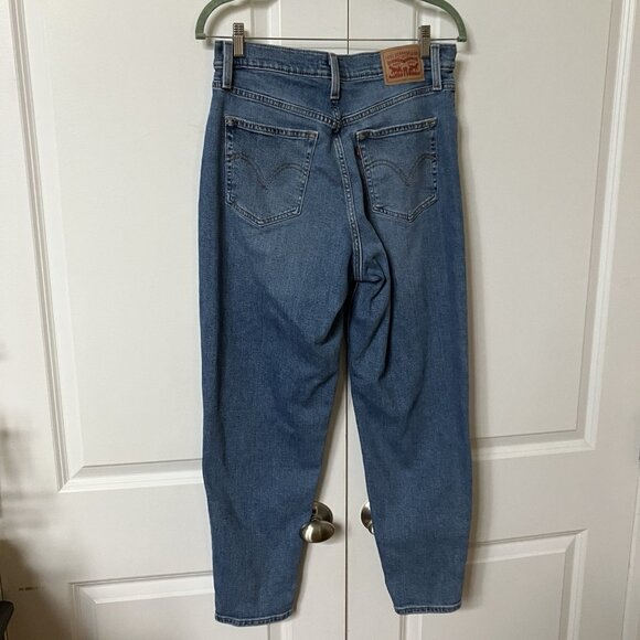 Levi's High Waisted Mom Jeans Womens 30 Blue Vintage Inspired 80s 90s Classic - Picture 3 of 11